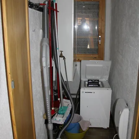 Apartamento Adele Appartement-fewo- Dusche Oder Bad- Wc 4 1-2 Zimmerwohnung- 6-betten By Interhome Fiesch